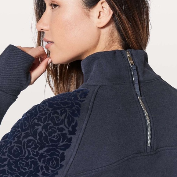 Lululemon Midnight Navy Blue Floral Flock Pullover Sweatshirt 6 - Picture 2 of 12